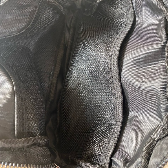 Belt Bag NWOT - Picture 3 of 4